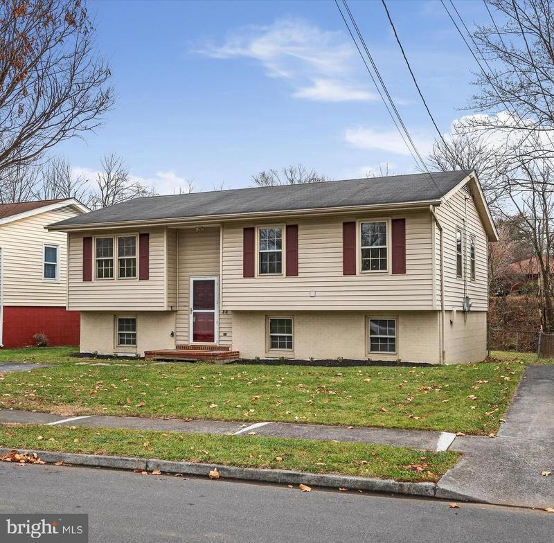 912 Opequon Ave, Winchester, VA 22601  MLS# VAWI2004790 for Sale