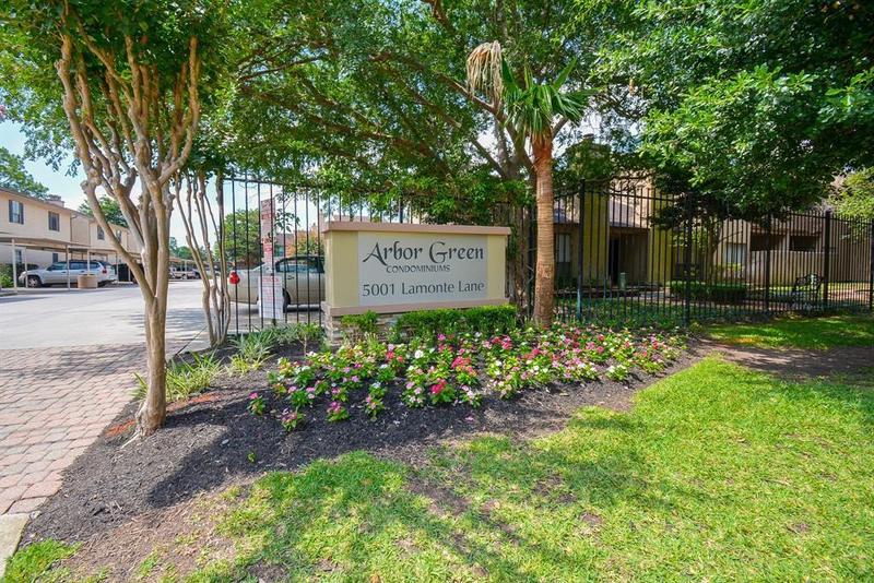 5001 Lamonte Ln #91, Houston, TX 77092 for Sale