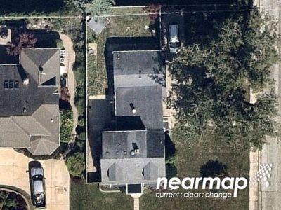 W Ainslie St for Sale