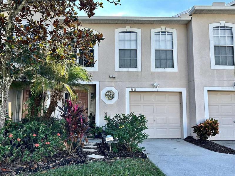 9863 ASHBURN LAKE DRIVE, TAMPA, FL 33610  607748290 for Sale