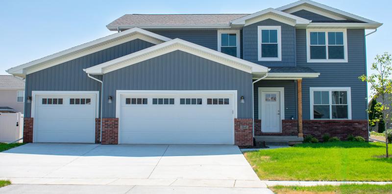 2945 Glendale Ln, Normal, IL 61761 - MLS 11728907 for Sale