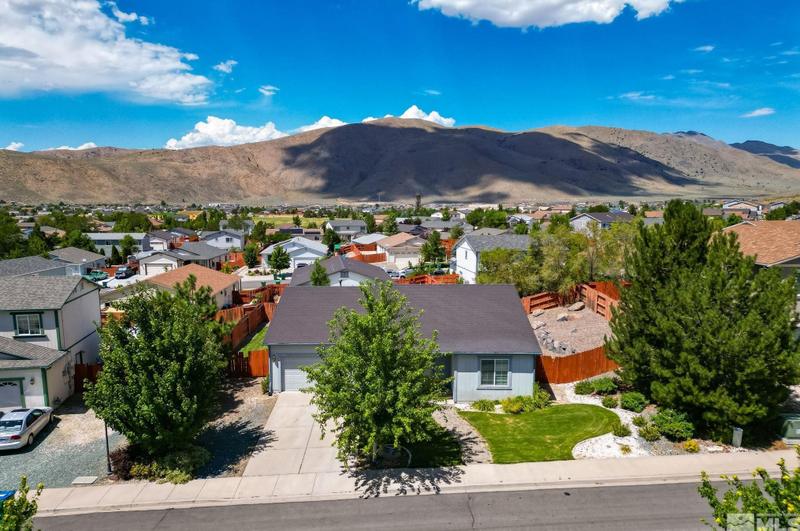 17541 Desert Lake Dr, Reno, NV 89508 - MLS 230010077 for Sale