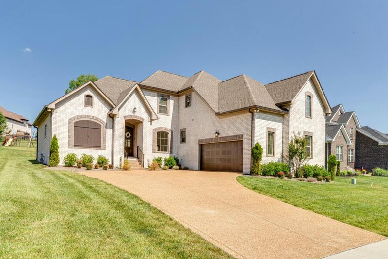 285 CROOKED CREEK LN, Hendersonville, TN 37075 Single Family Residence For Sale  MLS# 2609465