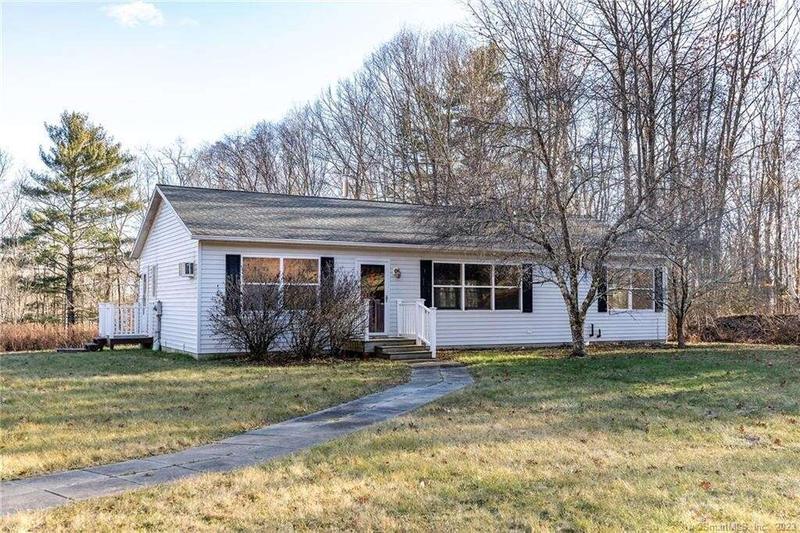 137 Lake Road, Warren, CT 06754  615236646 for Sale