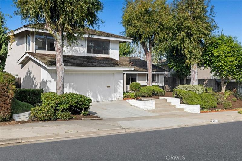 2827 Cassia St, Newport Beach, CA 92660  MLS# NP24008318 for Sale