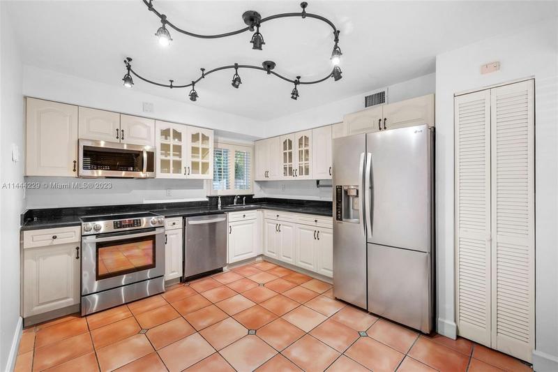 6820 SW 45th Ln #136, Miami, FL 33155  MLS# A11444229 for Sale