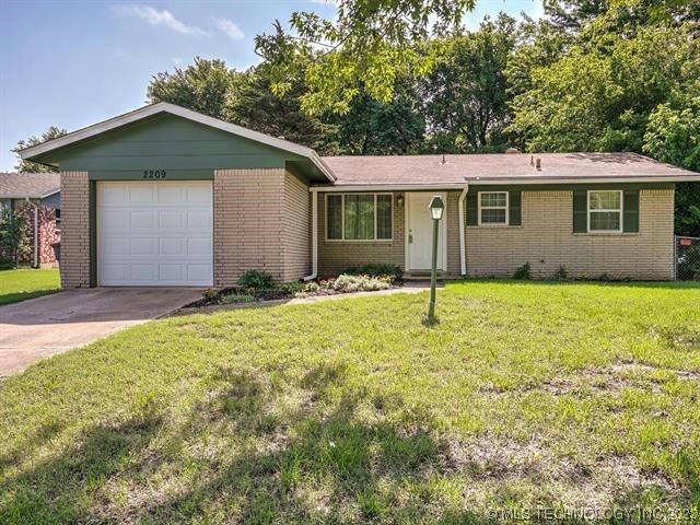 2209 S 133RD EAST AVE, Tulsa, OK 74134 Single Family Residence For Sale  MLS# 2342824