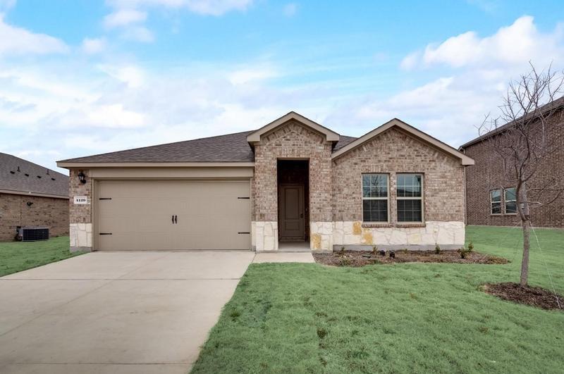 4120 Fitzgerald Ave, Aubrey, TX 76227 - MLS 20432159 for Rent