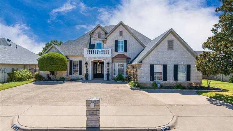Granbury, Hood County, TX Lakefront Property, Waterfront Property, House for sale Property ID: 417628226