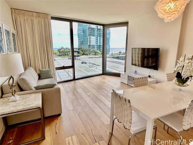 1001 Queen Street 1012, Honolulu HI 96814 for Sale