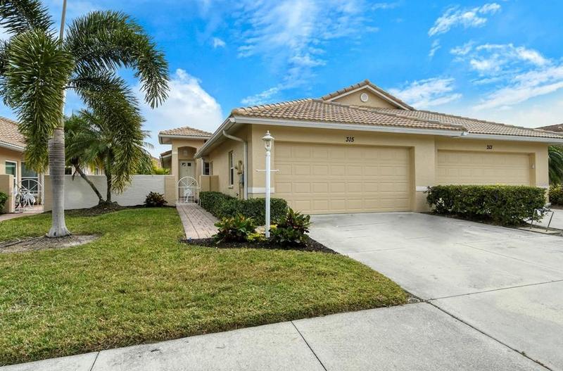 315 Auburn Woods Cir #315, Venice, FL 34292 - MLS A4593635 for Sale