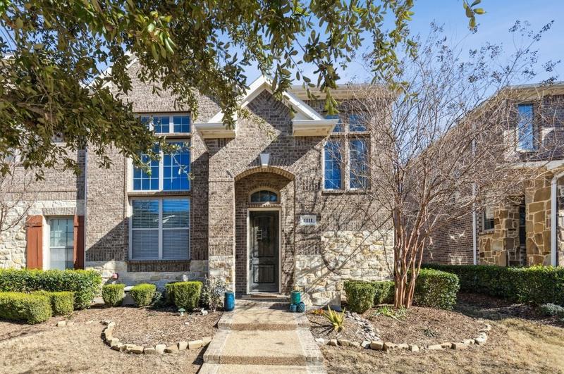 4111 Cascade Sky Dr, Arlington, TX 76005 - MLS 20501192 for Sale