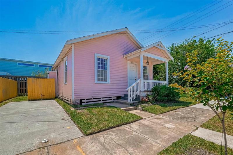 2215 45TH ST, Galveston, TX 77550 Single Family Residence For Sale  MLS# 97131754 for Rent