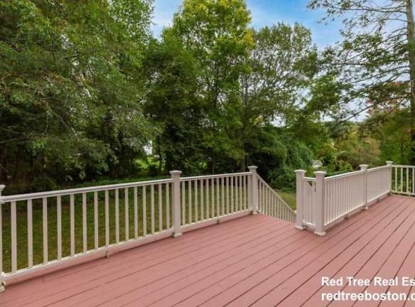 152 Hartman Rd - Newton, MA 02459 - Home For Rent