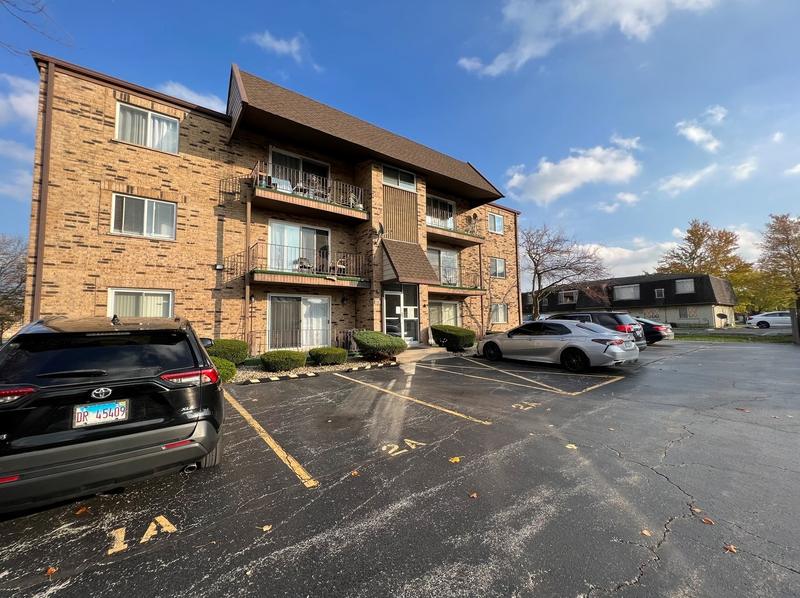 7121 Laverne Ln #2D, Tinley Park, IL 60477 - MLS 11945532 for Sale