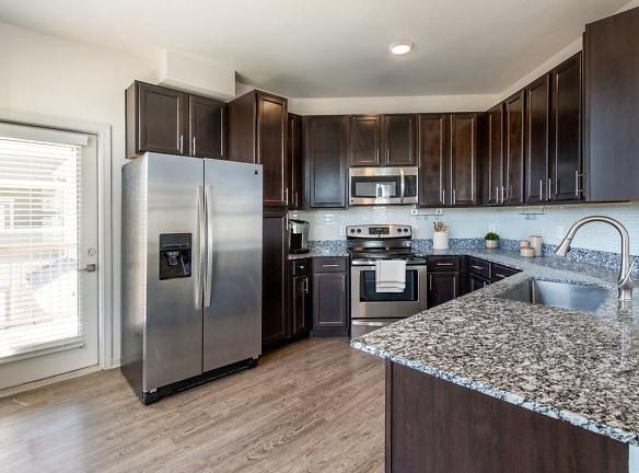 Avalon Castle Rock At The Meadows Apartments - 4300 Swanson Way - Castle Rock, CO Apartments for Rent