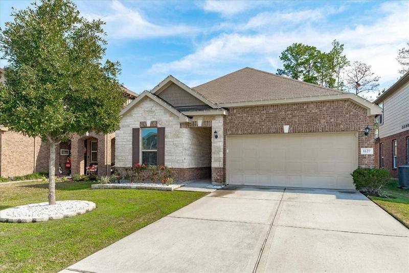 1127 Swinford Ct, Conroe, TX 77304 for Sale