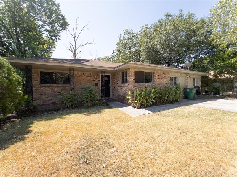 814 Eastlake St, Houston, TX 77034 for Sale