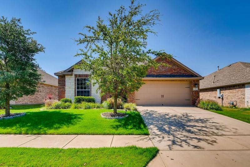 439 Lipizzan Ln, Celina, TX 75009 for Sale