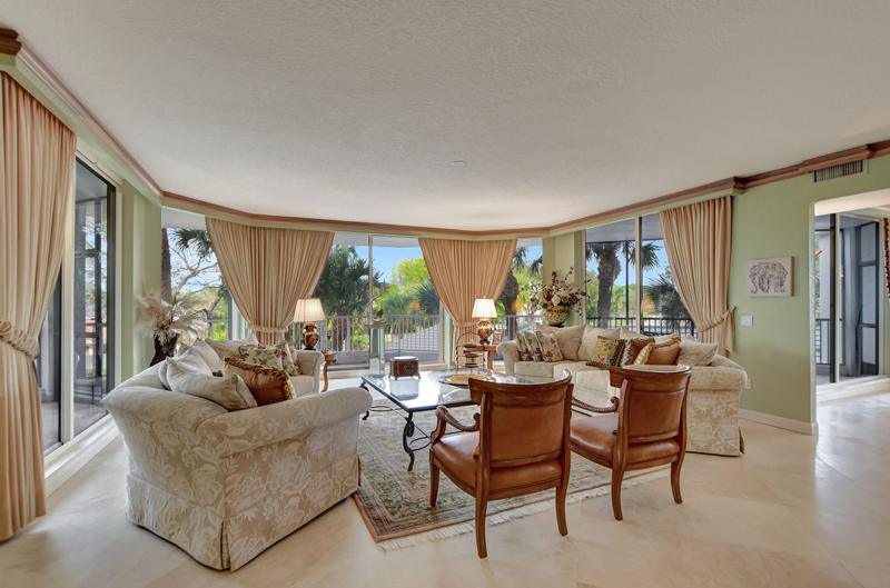 20320 Fairway Oaks Dr #321, Boca Raton, FL 33434 - MLS RX-10951046 for Sale