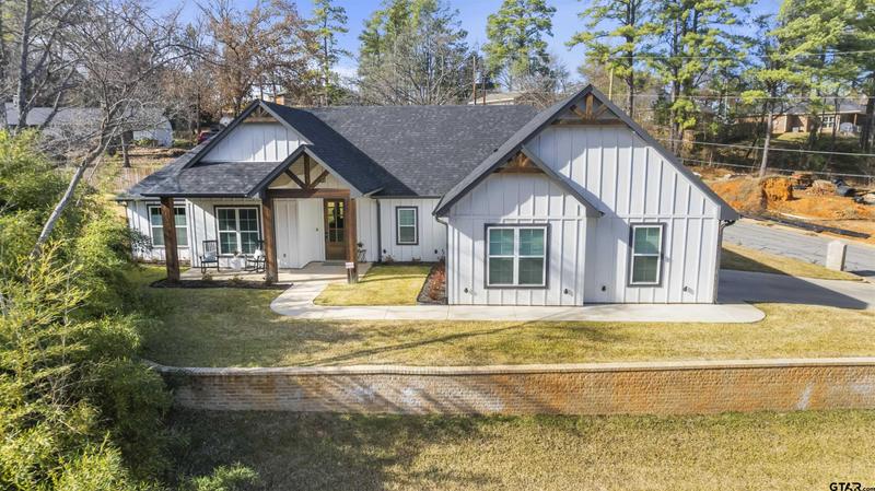 2853 S Robertson Ave, Tyler, TX 75701 for Sale
