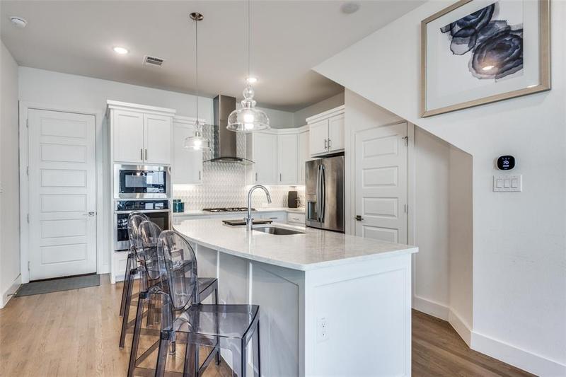 8012 Zeppos Dr, Plano, TX 75024 for Sale