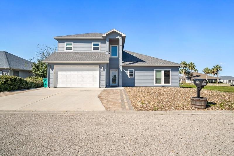 112 Dolphin Ct, Aransas Pass, TX 78336 for Sale
