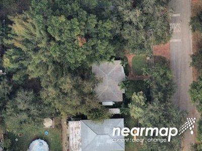 NE 11th Pl for Sale