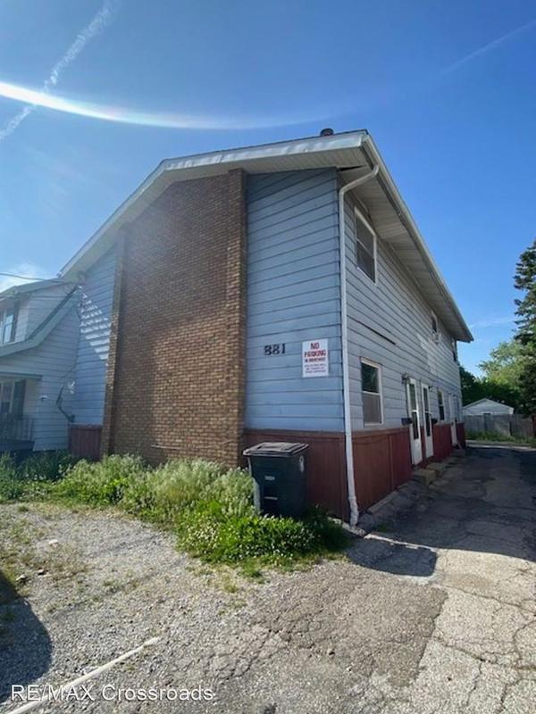 881 E. Wilbeth Rd - Apt C APT A-C  881 E. Wilbeth Rd for Sale