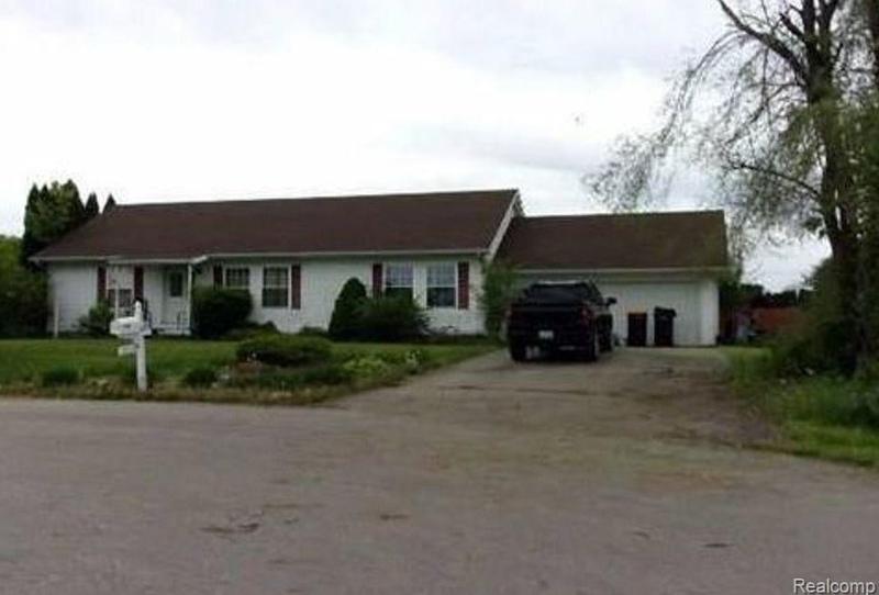 225 W Birch St, Litchfield, MI 49252 - MLS 20230106081 for Sale