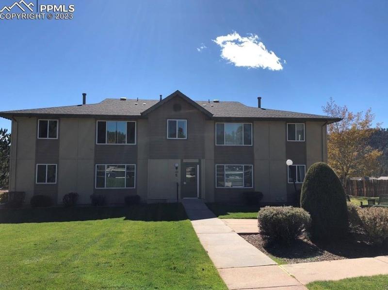 380 Paradise Cir #D5, Woodland Park, CO 80863 - MLS 2811926 for Sale