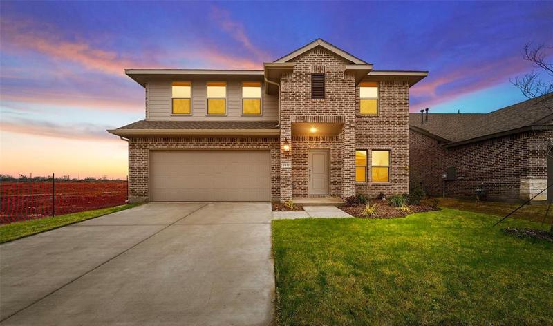 2527 Broken Bow Dr, Seagoville, TX 75159 for Sale