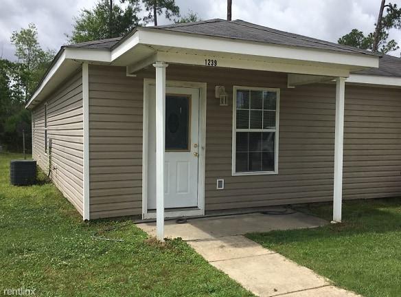 1231 37th St - Gulfport, MS 39501 - Home For Rent