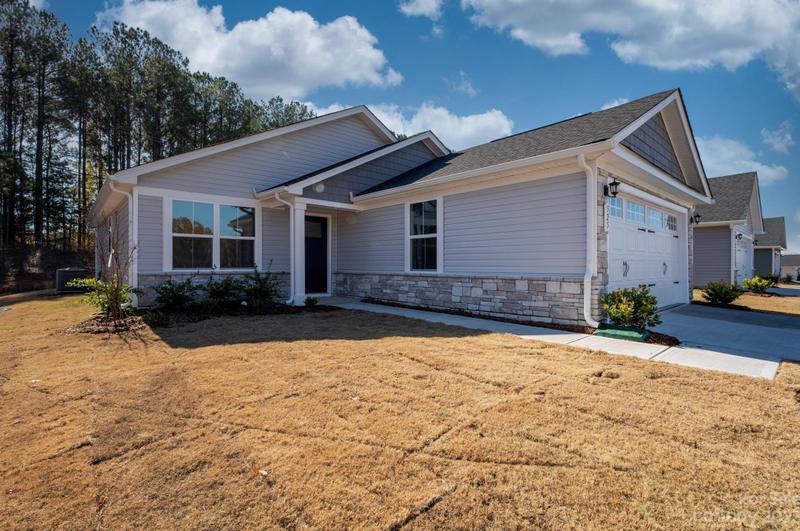 525 Grandiflora Ave #0101, Lancaster, SC 29720 - MLS 4068675 for Sale