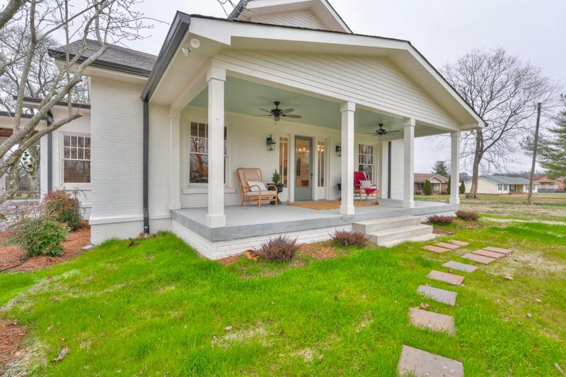 1374 HARTSVILLE PIKE, Lebanon, TN 37087 Single Family Residence For Sale  MLS# 2606603