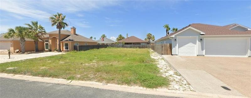 14122 La Blanquilla Dr, Corpus Christi, TX 78418 for Sale