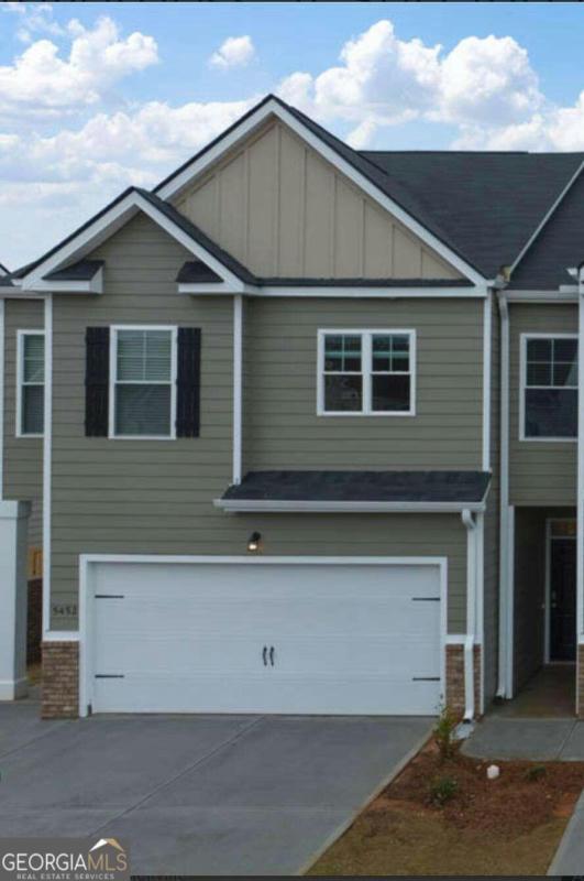 1184 CADES WALK, Lawrenceville, GA 30045 Townhouse For Sale  MLS# 10237424