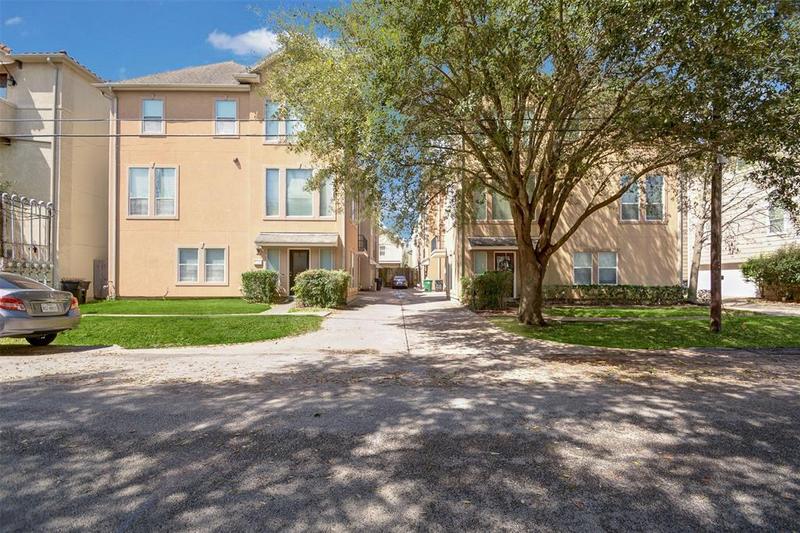 1421 Birdsall St, Houston, TX 77007 for Rent