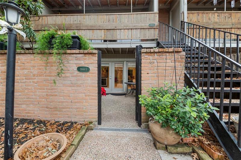 3944 W Alabama St #3, Houston, TX 77027 for Sale