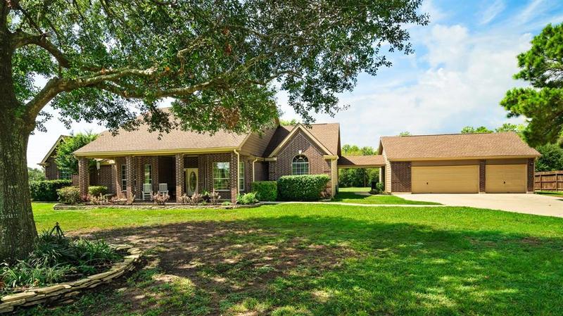 13491 Jbk Memorial Dr, Willis, TX 77318 for Sale
