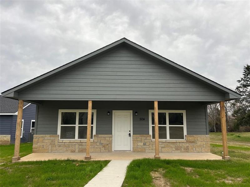 504 Highland Ave, Wills Point, TX 75169 for Sale