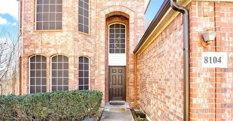 8104 Mansanillo Ct, Arlington, TX 76002 for Sale