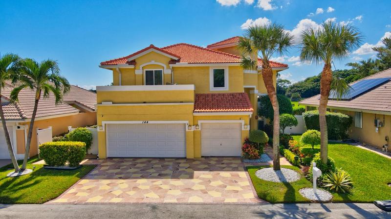 144 Citrus Park Cir, Boynton Beach, FL 33436  MLS# RX-10929375 for Sale