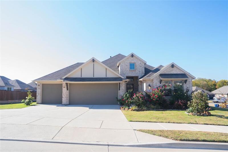611 Alpine Way, Lavon, TX 75166 for Sale