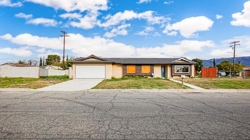 2370 Portola St, San Bernardino, CA 92407 - MLS CV24003916 for Sale