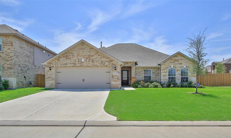 22123 Fairway Field Dr, Hockley, TX 77447 for Sale