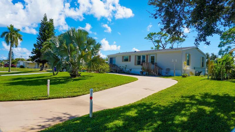 7030 SE Ridgeway Terrace, Hobe Sound, FL 33455 - MLS RX-10951300 for Rent