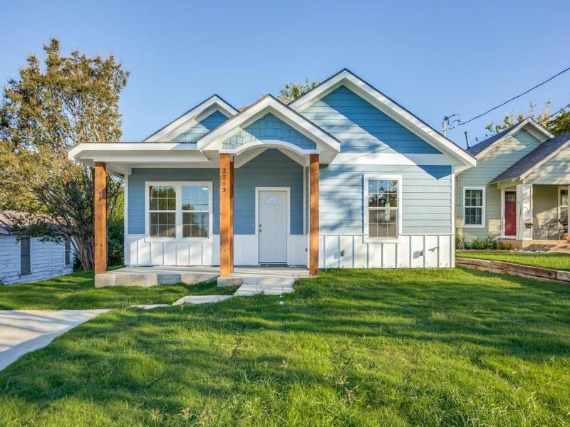 2213 W Bond St, Denison, TX 75020 for Rent