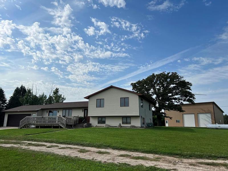 25907 640TH ST, Manson, IA 50563 Single Family Residence For Sale  MLS# 23090