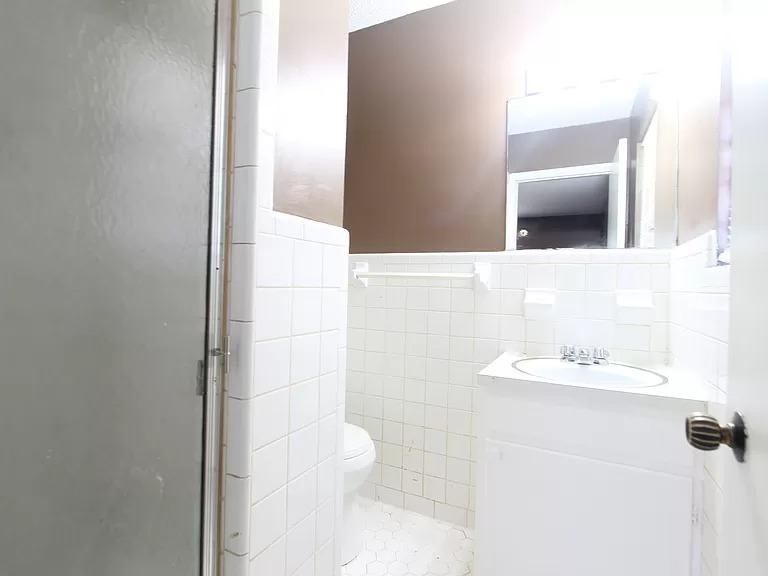 4ed--1201 8th Ave, Midfield, AL--1674sqft for Rent